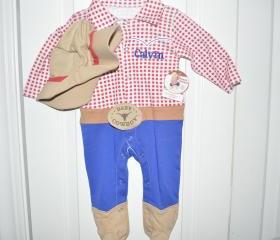 Personalized Cowvboy Baby Baby gift Boy, Baby Girl Cowboy onesie gift ready set